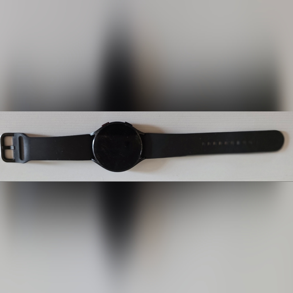 Samsung Galaxy Watch 4 Smartwatch